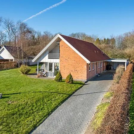 Ferienhaus Beautiful In With Kitchen *